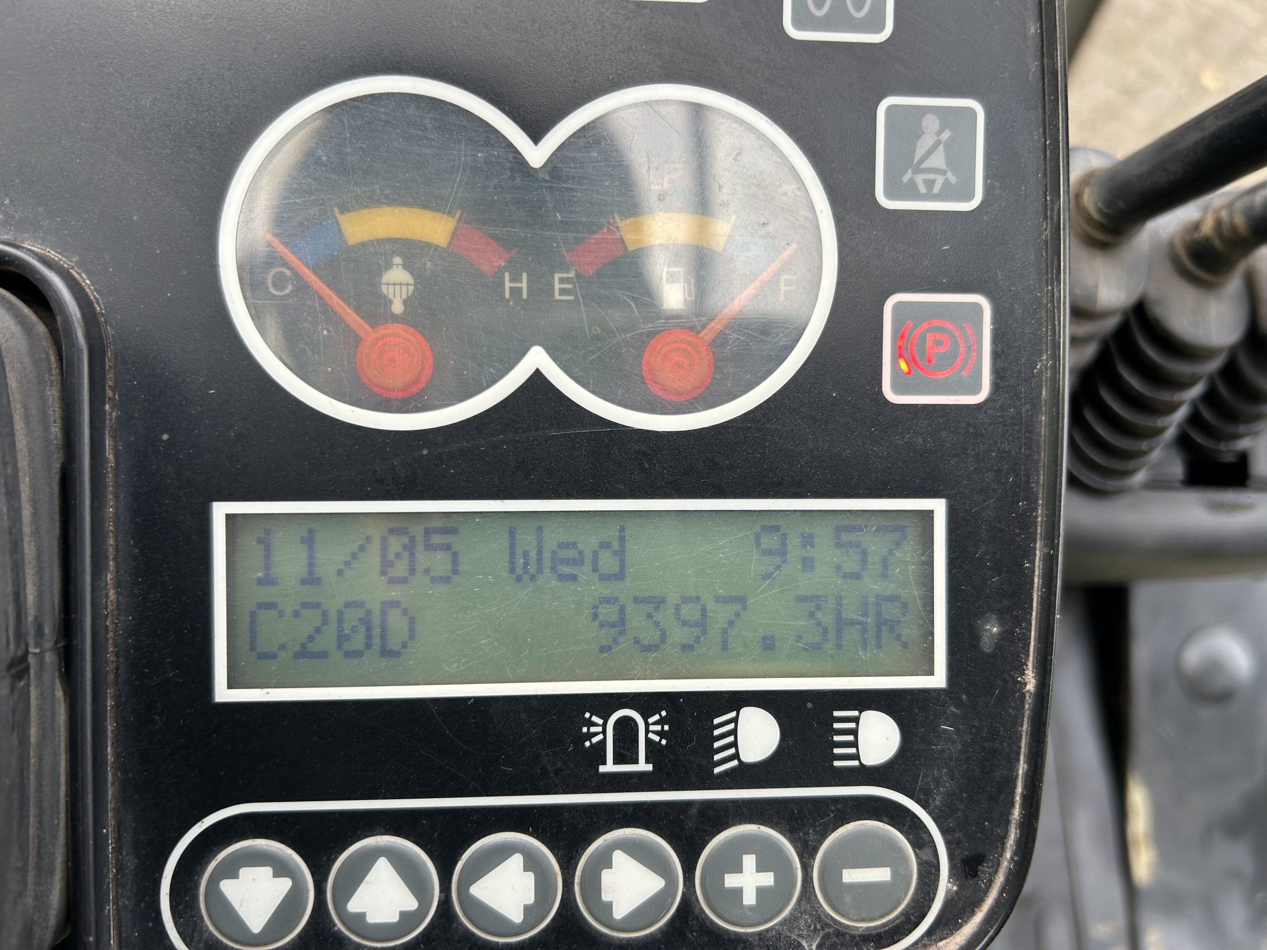 BM00208 | CLARK C25L - Image 8