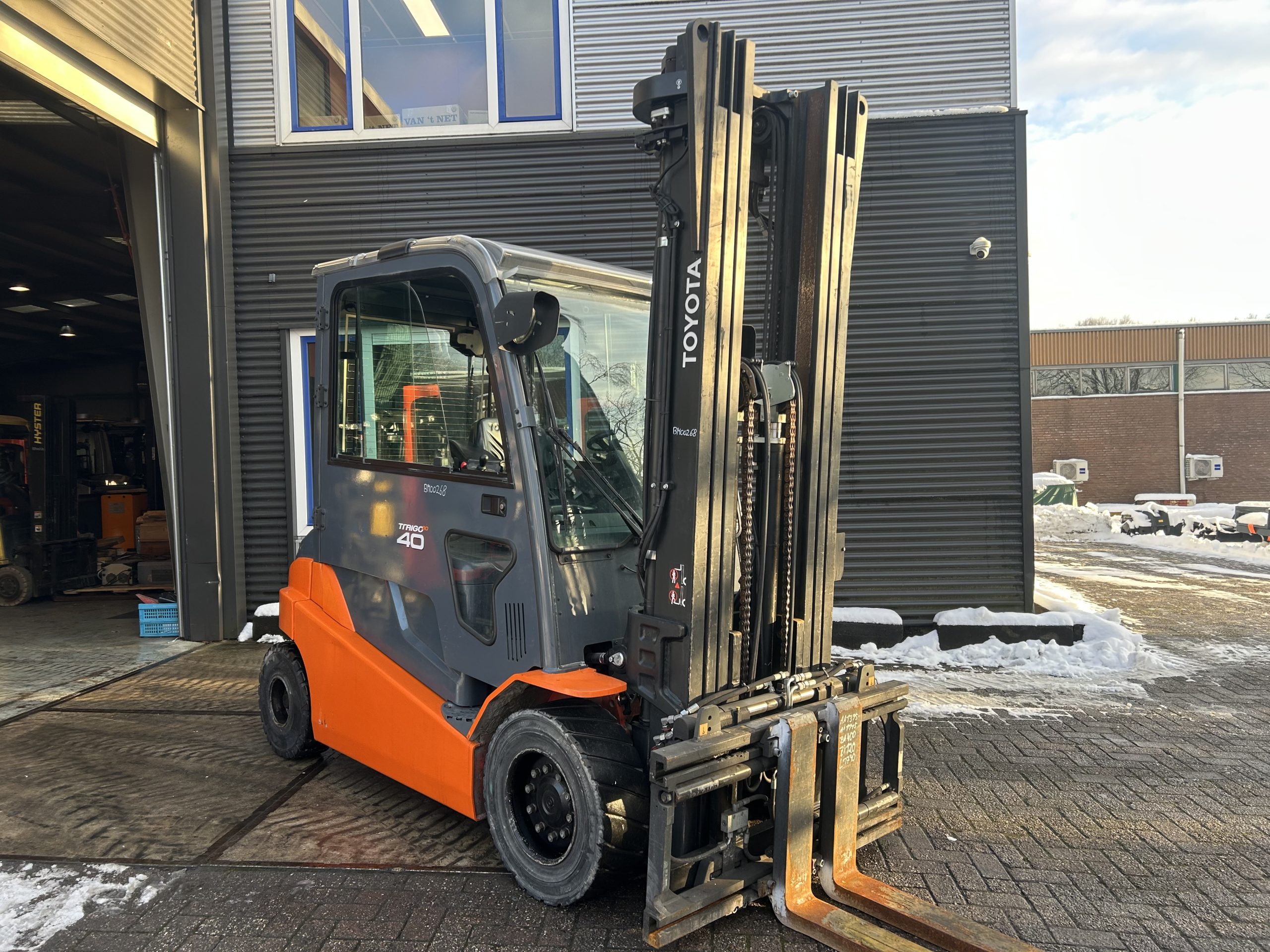 BM00268 | TOYOTA 8FBMT40