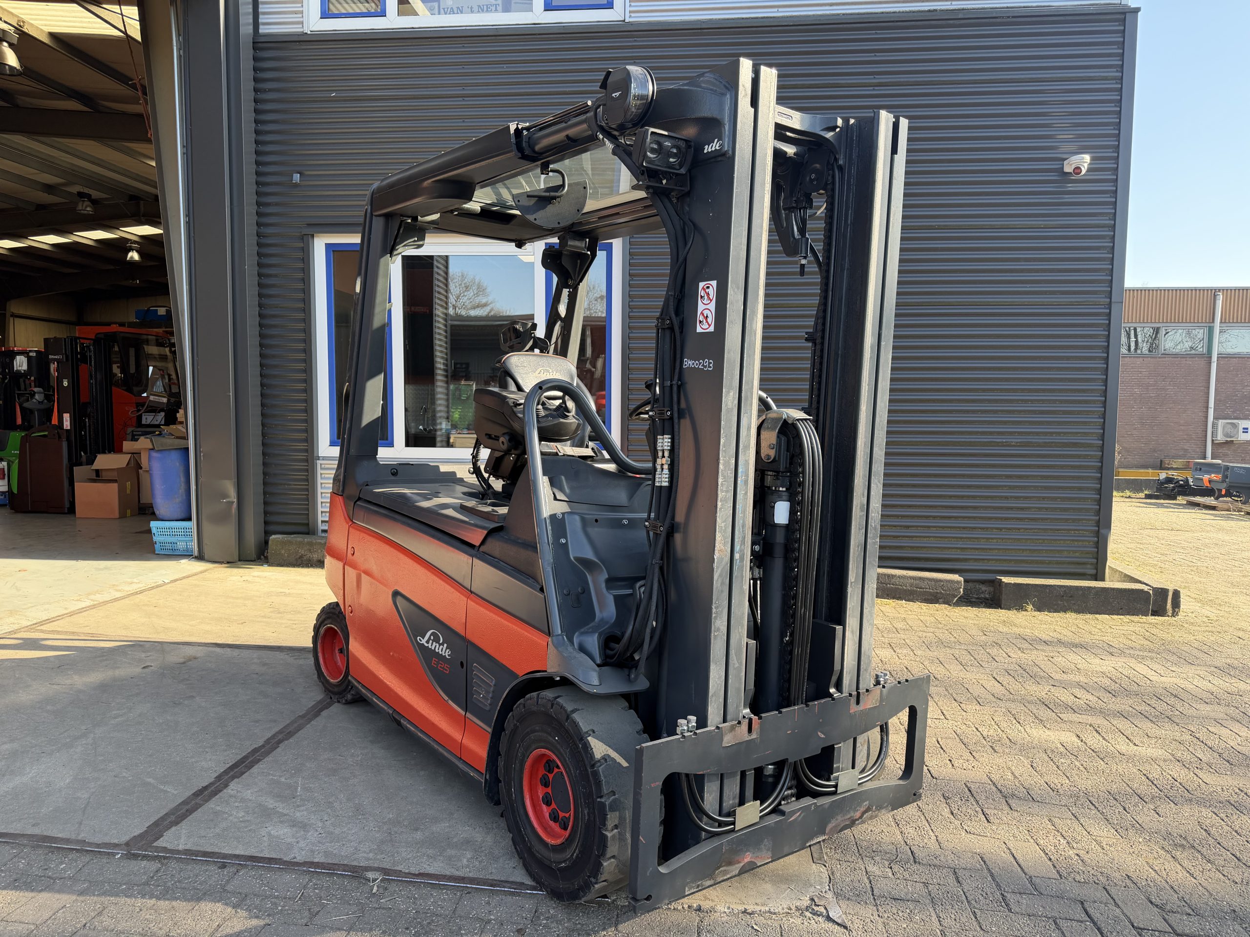 BM00293 | LINDE E25RL-01